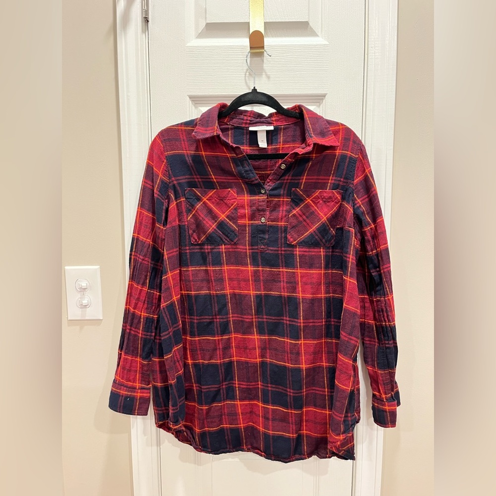 Liz Lange Maternity Red Plaid Top